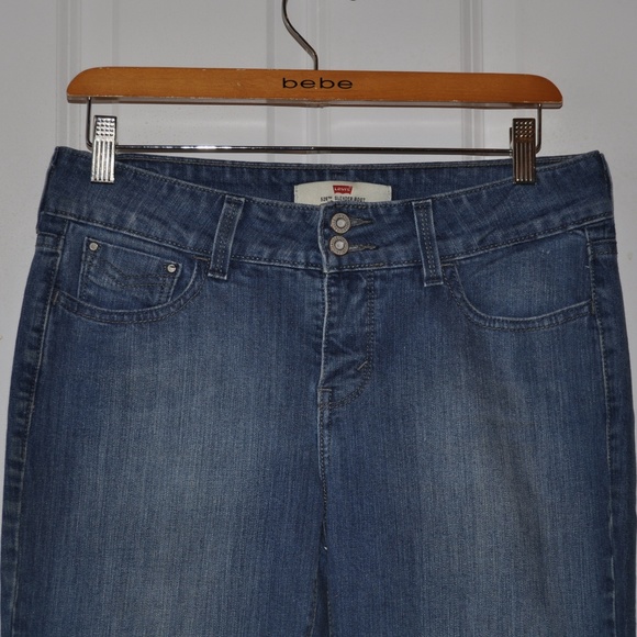 LEVI'S 526 Mid-Rise Slender Boot Cut Jeans [B4] - Picture 3 of 7